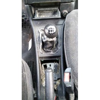 opel astra g berlina del año 2000