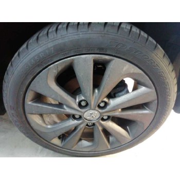 toyota auris del año 2018