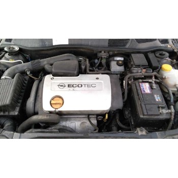 opel astra g berlina del año 2000