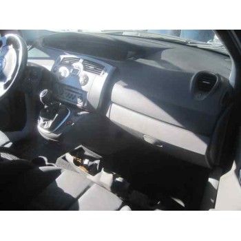 renault scenic ii del año 2006