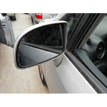 kia carens (un) del año 2006