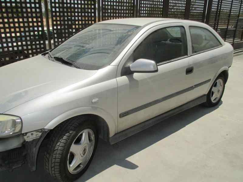 opel astra g berlina del año 1999