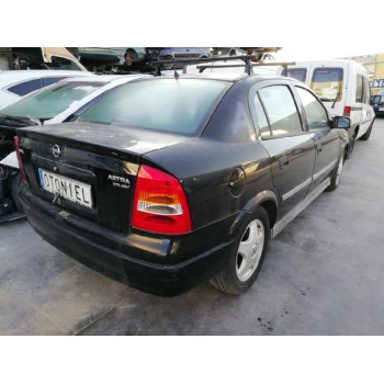 opel astra g berlina del año 1999