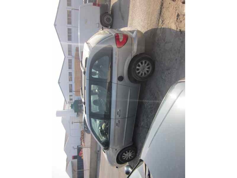 chrysler voyager (rg) del año 2001