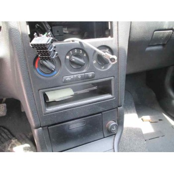 opel astra g berlina del año 1999