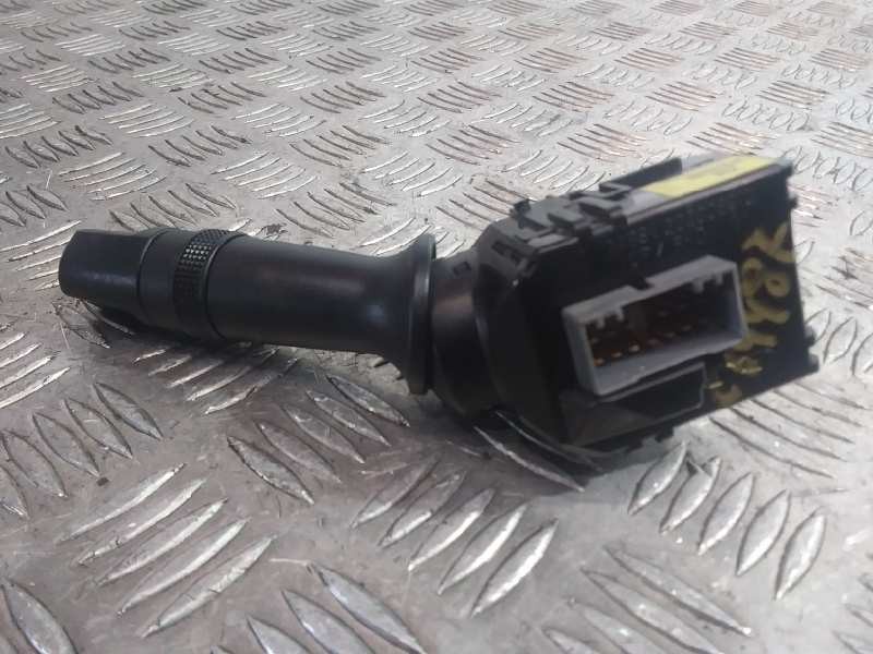 Recambio de mando intermitentes para kia rio 1.1 crdi cat referencia OEM IAM 202008910  