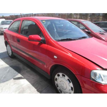 opel astra g berlina del año 2004