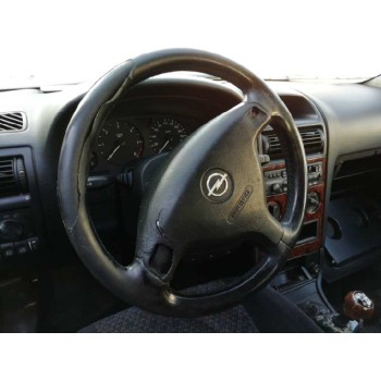 opel astra g berlina del año 1999