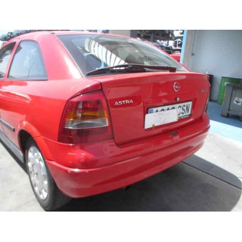 opel astra g berlina del año 2004