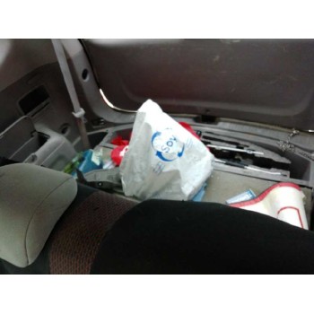 kia carens (un) del año 2006