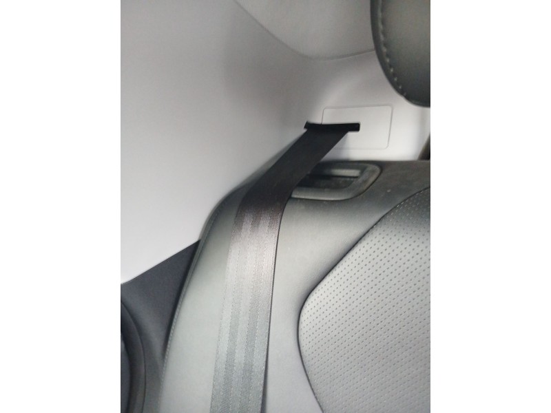 Recambio de cinturon seguridad trasero derecho para omoda 5 referencia OEM IAM 406000885AA  
