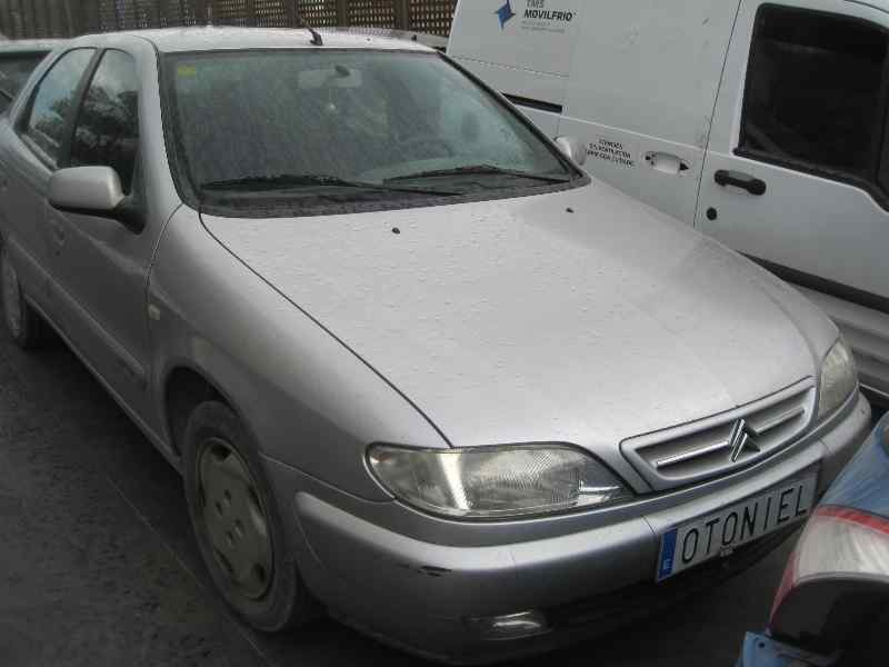 citroën xsara berlina del año 2000