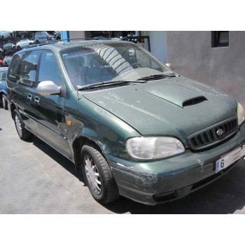kia carnival del año 2000
