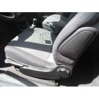 opel astra g berlina del año 2004