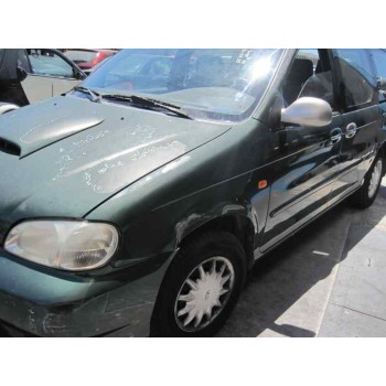kia carnival del año 2000