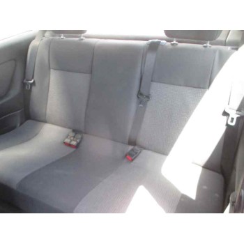 opel astra g berlina del año 2004