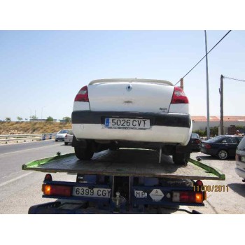 renault megane ii classic berlina del año 2004