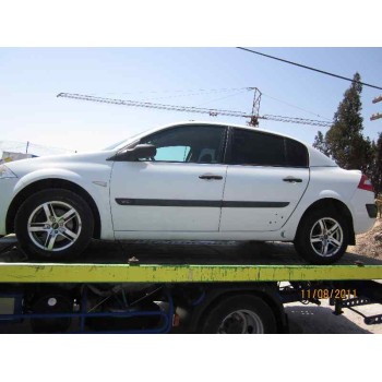 renault megane ii classic berlina del año 2004