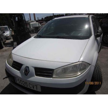 renault megane ii classic berlina del año 2004