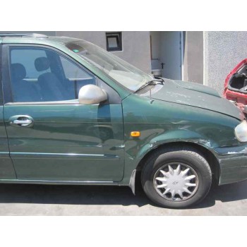 kia carnival del año 2000