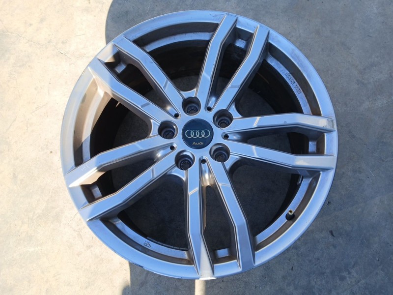 Recambio de llanta para audi q7 (4lb) 3.0 tdi quattro referencia OEM IAM KBA52128 DRVX9020 