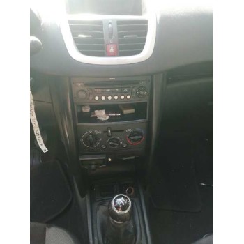 peugeot 207 del año 2009