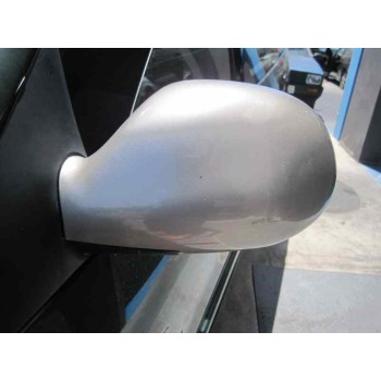 kia carnival del año 2000