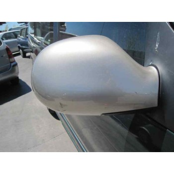 kia carnival del año 2000