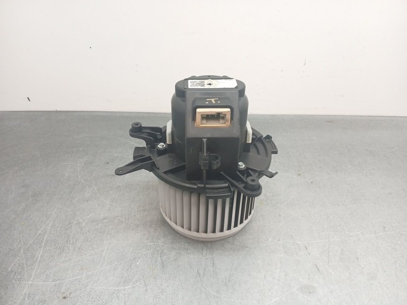 Recambio de ventilador calefaccion para opel combo e tour / life (k9) 1.5 referencia OEM IAM 9849717080  