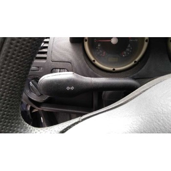 volkswagen polo berlina (6n2) del año 2000