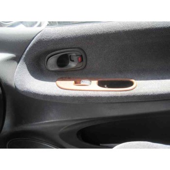 kia carnival del año 2000