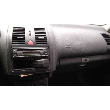 volkswagen polo berlina (6n2) del año 2000