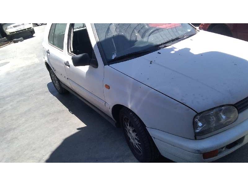 VOLKSWAGEN GOLF III BERLINA (1H1)