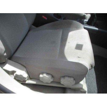 nissan primera berlina (p12) del año 2002