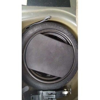 volkswagen polo berlina (6n2) del año 2000