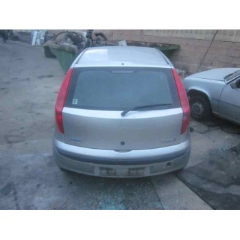 fiat punto berlina (188) del año 2000