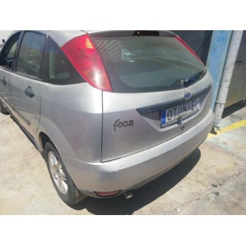 ford focus berlina (cak) del año 2001