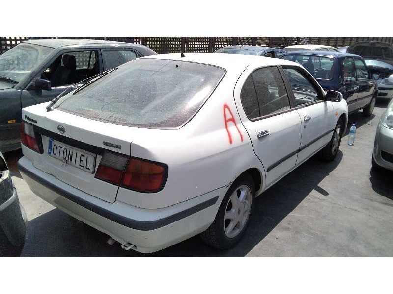 NISSAN PRIMERA BERLINA (P11)