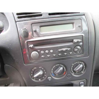 citroën xsara berlina del año 2002