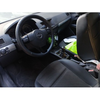 opel astra h gtc (a04) del año 2006