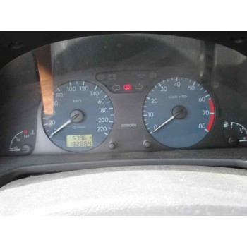 citroën xsara berlina del año 2002