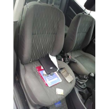 ford focus berlina (cak) del año 2002