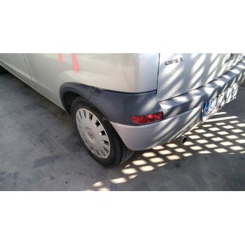 opel corsa c del año 2002