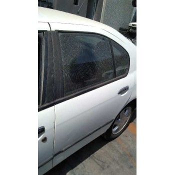 nissan primera berlina (p11) del año 1999