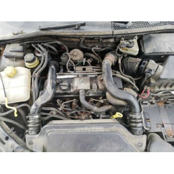 ford focus berlina (cak) del año 2002