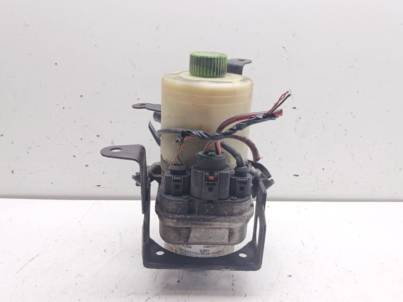 Recambio de bomba direccion para seat ibiza iii (6l1) 1.9 tdi referencia OEM IAM 6q0423156ab  