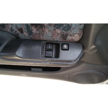 nissan primera berlina (p11) del año 1999