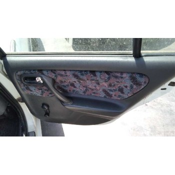 nissan primera berlina (p11) del año 1999