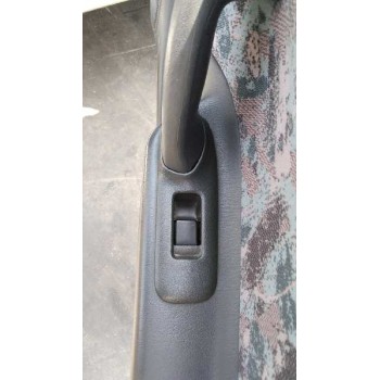 nissan primera berlina (p11) del año 1999