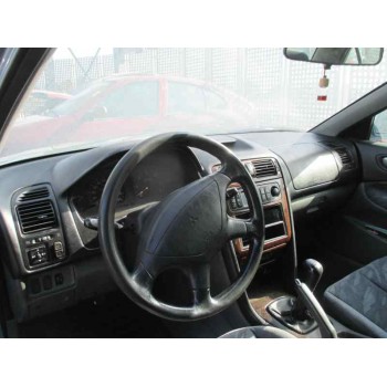 mitsubishi galant berlina (ea0) del año 1999